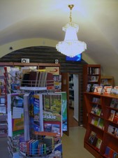 Wnętrze księgarni