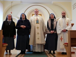 Siostry uczennice oraz pauliści z Ukrainy 