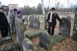 Cmentarz żydowski w okolicach Masłońskich