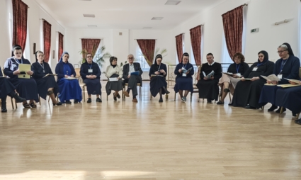 Świeccy uczą dialogu. 